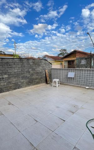 Casa para alugar com 350m², 4 quartos e 2 vagas Casa para alugar com 350m², 4 quartos e 2 vagasVaranda da Sala