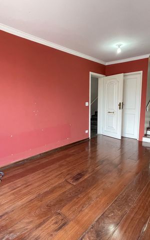 Casa para alugar com 350m², 4 quartos e 2 vagas Casa para alugar com 350m², 4 quartos e 2 vagasSala