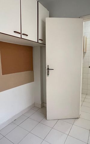 Casa para alugar com 350m², 4 quartos e 2 vagas Casa para alugar com 350m², 4 quartos e 2 vagasQuarto de Serviço