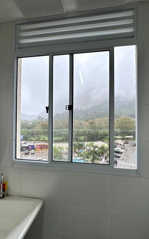 Apartamento para alugar com 44m², 2 quartos e 1 vaga Apartamento para alugar com 44m², 2 quartos e 1 vagaCozinha e Área de Serviço