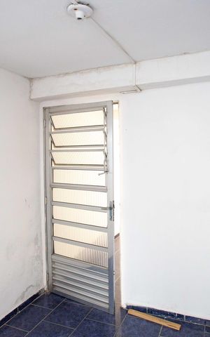 Casa para alugar com 80m², 3 quartos e 1 vagaÁrea de Serviço