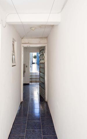 Casa para alugar com 80m², 3 quartos e 1 vagaCorredor