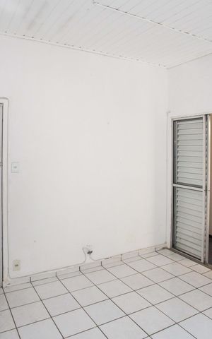 Casa para alugar com 80m², 3 quartos e 1 vagaSala