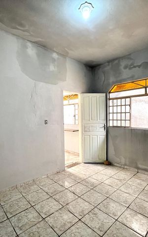 Casa à venda com 360m², 3 quartos e 3 vagas Casa à venda com 360m², 3 quartos e 3 vagasQuarto 3