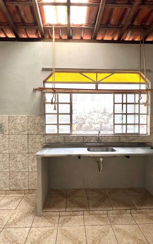 Casa à venda com 360m², 3 quartos e 3 vagas Casa à venda com 360m², 3 quartos e 3 vagasCozinha