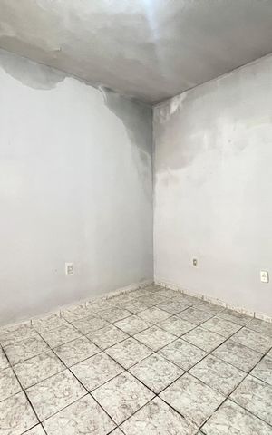 Casa à venda com 360m², 3 quartos e 3 vagas Casa à venda com 360m², 3 quartos e 3 vagasQuarto 3