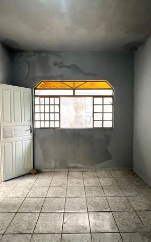 Casa à venda com 360m², 3 quartos e 3 vagas Casa à venda com 360m², 3 quartos e 3 vagasQuarto 3