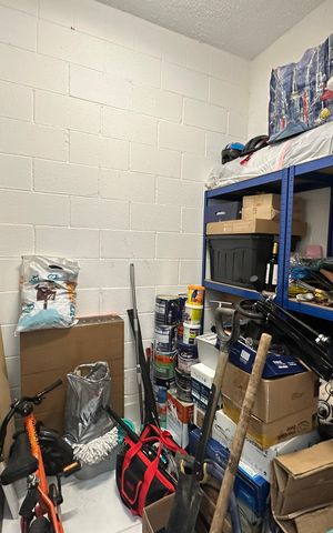 Apartamento para alugar com 200m², 4 quartos e 3 vagas Apartamento para alugar com 200m², 4 quartos e 3 vagasDeposito