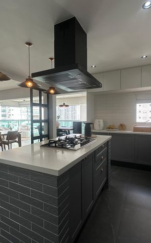 Apartamento para alugar com 200m², 4 quartos e 3 vagas Apartamento para alugar com 200m², 4 quartos e 3 vagasCozinha