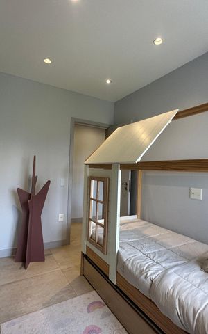 Apartamento para alugar com 200m², 4 quartos e 3 vagas Apartamento para alugar com 200m², 4 quartos e 3 vagasSuíte 1