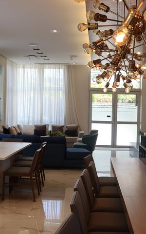 Apartamento para alugar com 200m², 4 quartos e 3 vagas Apartamento para alugar com 200m², 4 quartos e 3 vagasÁrea comum - Salão de festas