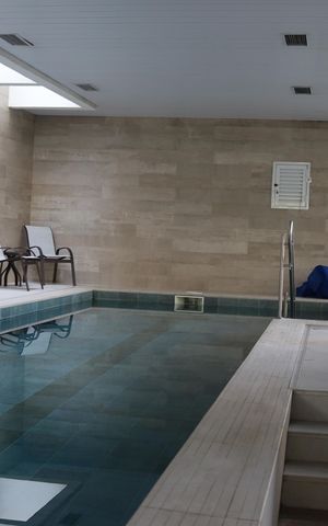 Apartamento para alugar com 200m², 4 quartos e 3 vagas Apartamento para alugar com 200m², 4 quartos e 3 vagasPiscina Coberta
