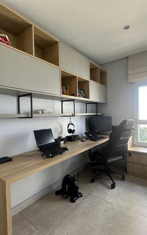 Apartamento para alugar com 200m², 4 quartos e 3 vagas Apartamento para alugar com 200m², 4 quartos e 3 vagasEscritório
