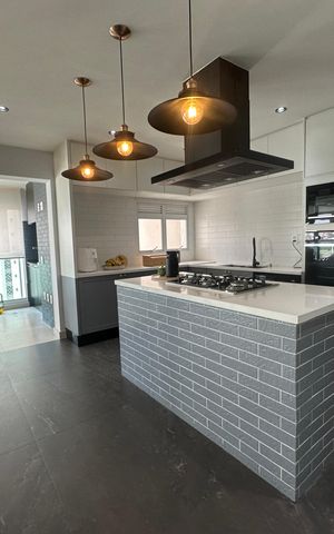 Apartamento para alugar com 200m², 4 quartos e 3 vagas Apartamento para alugar com 200m², 4 quartos e 3 vagasCozinha