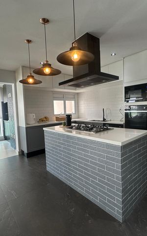 Apartamento para alugar com 200m², 4 quartos e 3 vagas Apartamento para alugar com 200m², 4 quartos e 3 vagasCozinha