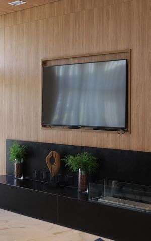 Apartamento para alugar com 200m², 4 quartos e 3 vagas Apartamento para alugar com 200m², 4 quartos e 3 vagasÁrea comum - Salão de festas