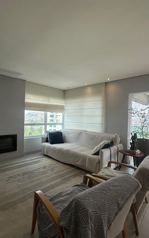 Apartamento para alugar com 200m², 4 quartos e 3 vagas Apartamento para alugar com 200m², 4 quartos e 3 vagasSala