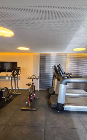 Apartamento à venda com 63m², 2 quartos e 2 vagas Apartamento à venda com 63m², 2 quartos e 2 vagasÁrea comum - Academia