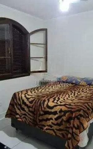 Casa à venda com 380m², 5 quartos e 2 vagas