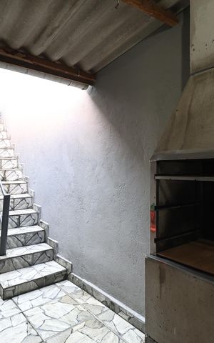 Casa à venda com 133m², 4 quartos e 2 vagasChurrasqueira