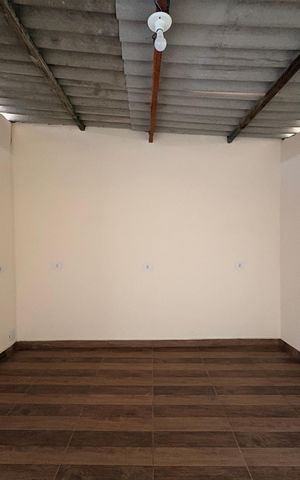 Casa à venda com 133m², 4 quartos e 2 vagasSuite