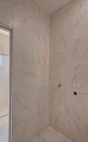 Casa à venda com 133m², 4 quartos e 2 vagasBanheiro da suíte 