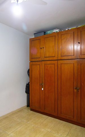 Casa para alugar com 200m², 3 quartos e 3 vagas Casa para alugar com 200m², 3 quartos e 3 vagasQuarto 2