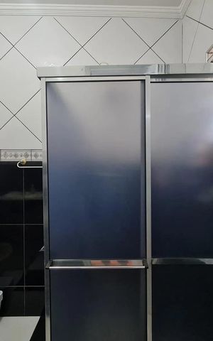 Casa à venda com 210m², 4 quartos e 3 vagas Casa à venda com 210m², 4 quartos e 3 vagasBanheiro