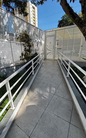 Apartamento para alugar com 93m², 3 quartos e 2 vagasRampa - Corrimão