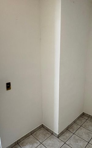 Apartamento para alugar com 93m², 3 quartos e 2 vagasQuarto de Apoio Area de Serviço