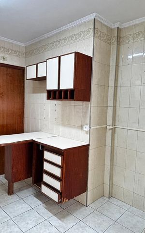 Apartamento para alugar com 93m², 3 quartos e 2 vagasCozinha