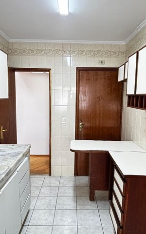 Apartamento para alugar com 93m², 3 quartos e 2 vagasCozinha