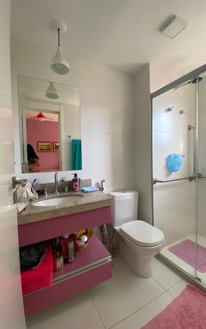 Apartamento à venda com 189m², 3 quartos e 3 vagas