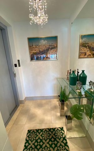Apartamento à venda com 189m², 3 quartos e 3 vagas