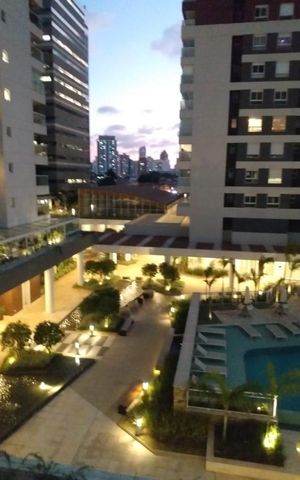 Apartamento à venda com 189m², 3 quartos e 3 vagas