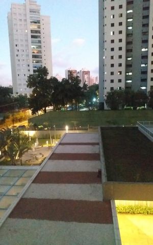 Apartamento à venda com 189m², 3 quartos e 3 vagas