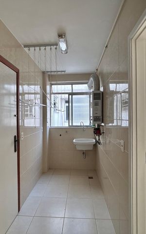 Apartamento para alugar com 120m², 3 quartos e 1 vaga Apartamento para alugar com 120m², 3 quartos e 1 vagaQuarto de serviço