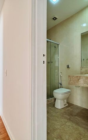 Apartamento para alugar com 120m², 3 quartos e 1 vaga Apartamento para alugar com 120m², 3 quartos e 1 vagaCorredor