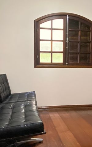 Casa à venda com 168m², 3 quartos e 2 vagas Casa à venda com 168m², 3 quartos e 2 vagasQuarto 1