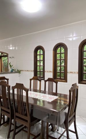 Casa à venda com 168m², 3 quartos e 2 vagas Casa à venda com 168m², 3 quartos e 2 vagasSala de Jantar
