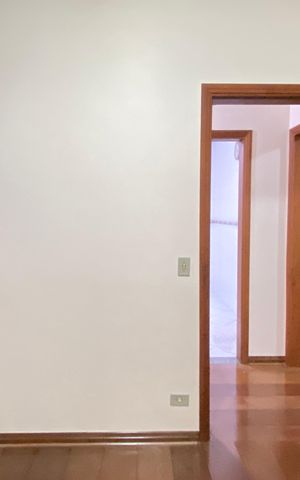 Casa à venda com 168m², 3 quartos e 2 vagas Casa à venda com 168m², 3 quartos e 2 vagasQuarto 1