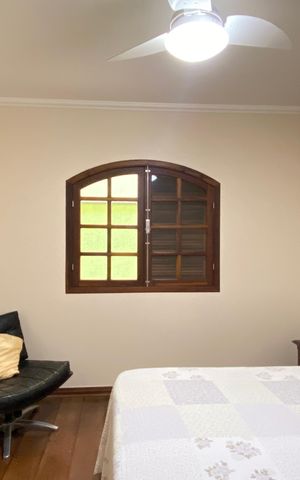 Casa à venda com 168m², 3 quartos e 2 vagas Casa à venda com 168m², 3 quartos e 2 vagasSuíte