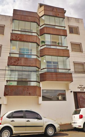 Apartamento para alugar com 120m², 3 quartos e 2 vagasFachada