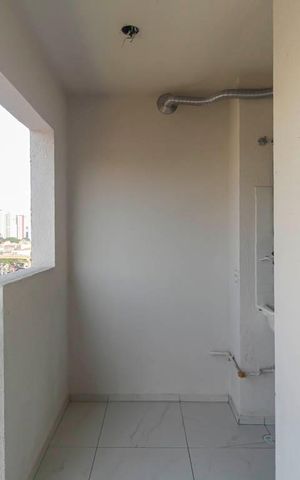 Apartamento à venda com 43m², 2 quartos e sem vaga Apartamento à venda com 43m², 2 quartos e sem vagaVaranda da Sala