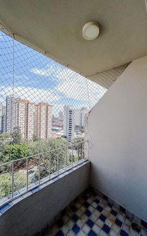 Apartamento para alugar com 67m², 2 quartos e 1 vagaVaranda
