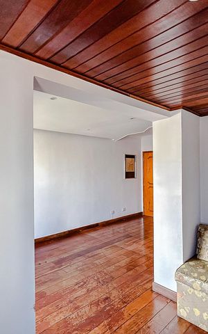 Apartamento para alugar com 67m², 2 quartos e 1 vagaSala