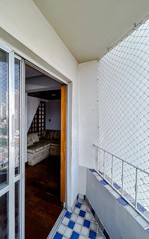 Apartamento para alugar com 67m², 2 quartos e 1 vagaVaranda