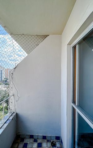 Apartamento para alugar com 67m², 2 quartos e 1 vagaVaranda