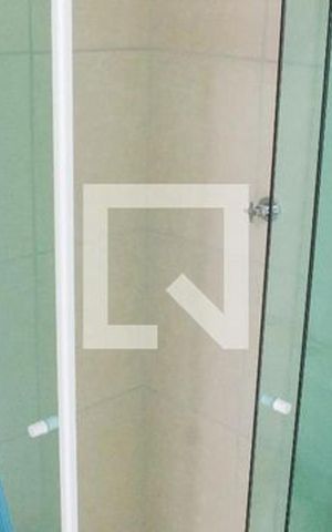 Apartamento à venda com 37m², 2 quartos e 1 vaga Apartamento à venda com 37m², 2 quartos e 1 vagaBanheiro