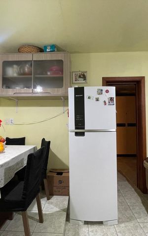 Casa à venda com 187m², 4 quartos e 2 vagas